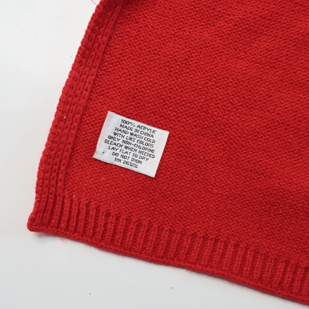 Unbranded Red Holiday Knit Scarf Ornament Snowflake Applique RN 26128 Festive